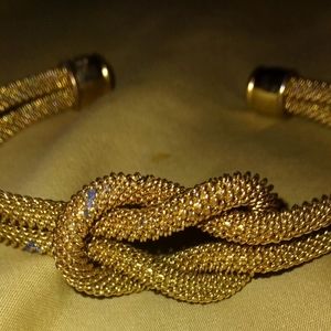 Gold bracelet